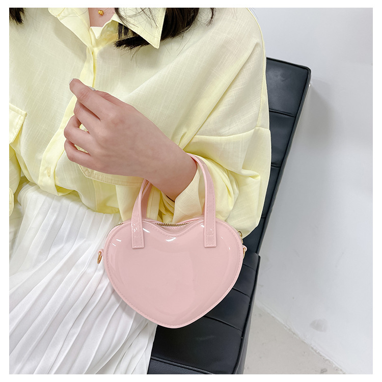 Women's Heart-Shaped Handbag - Hanging Chain Heart Shoulder Bag