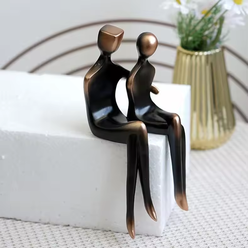 Hugging Couple Table Ornament, Abstract Sculptures, Resin Sculpture