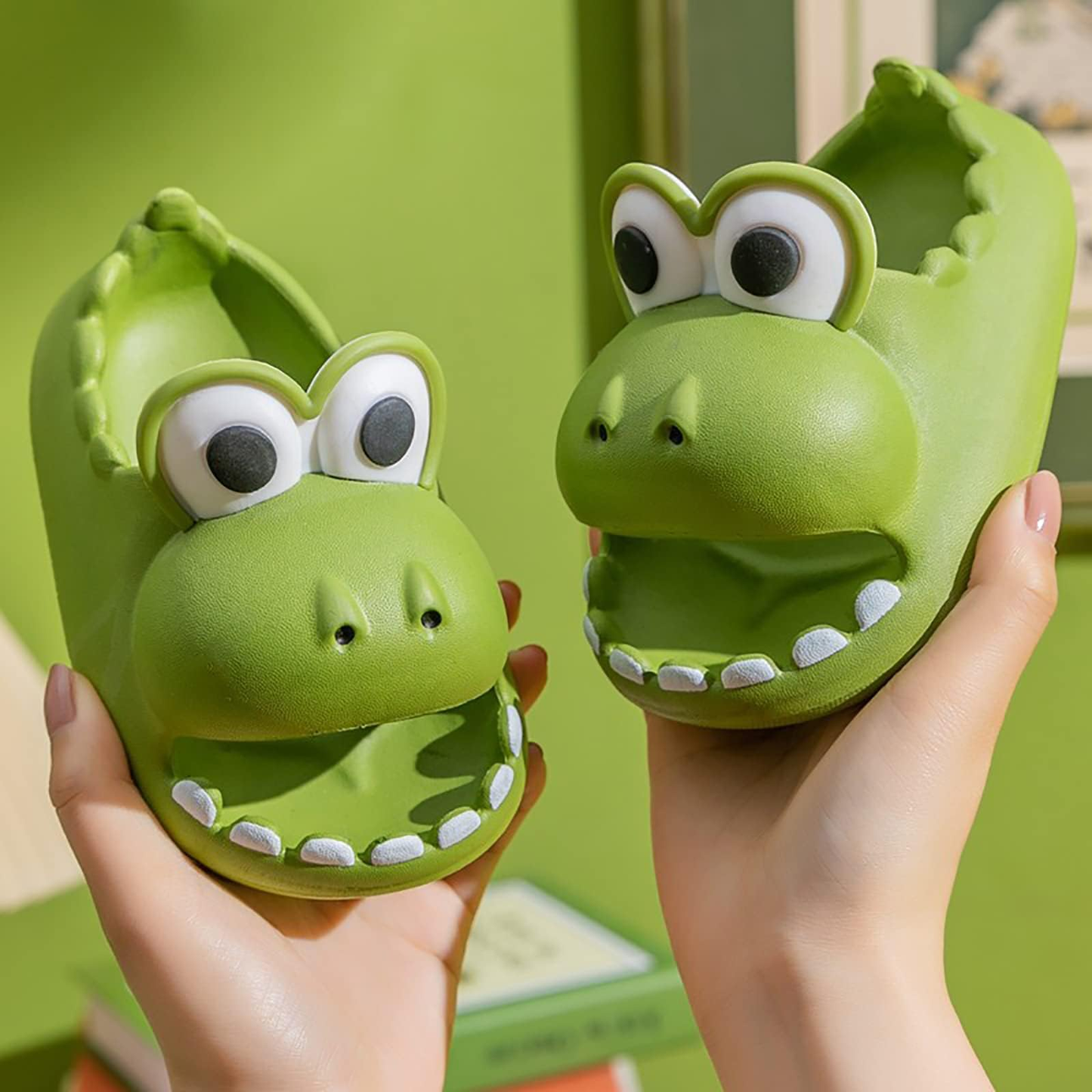 Kids Crocodile Bath Slippers - Kids Beach Slippers - Kids Slippers