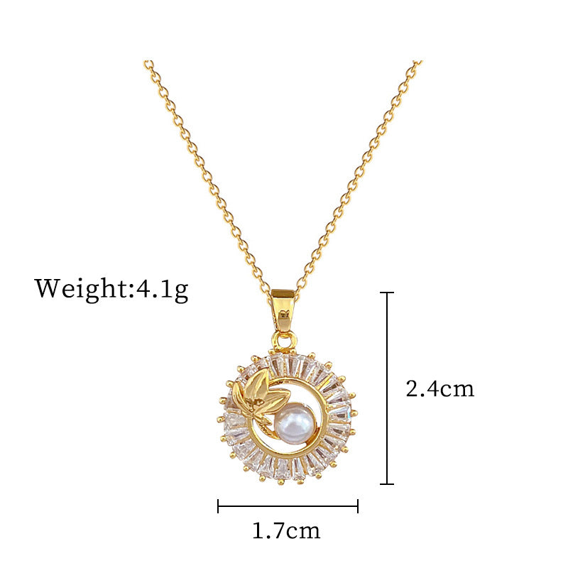 Women's leaf detailed round necklace and earring set