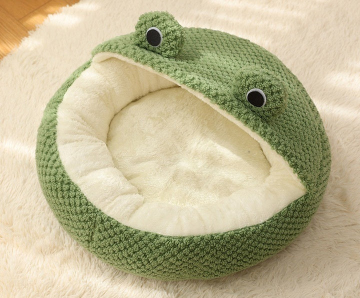 Green Frog Shaped Cat and Dog Nest, Pet Nest, Pet Kennel, Cat House